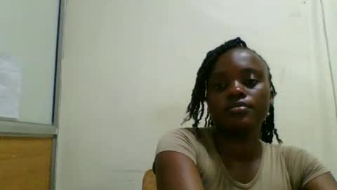 Snapshot of prettyseren_a chatting on 12-13-24, 08:51 prettyseren A online show from 12-13-24, 08:51