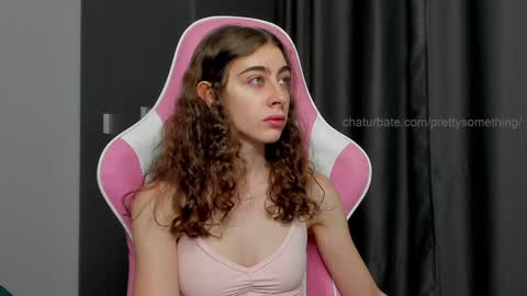 Snapshot of prettysomething chatting on 01-16-25, 03:56 Sophie  next stream will be at Monday  i will wait you guys  online show from 01-16-25, 03:56