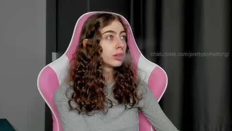 Snapshot of prettysomething chatting on 03-11-25, 09:02 Sophie  next stream will be at Monday  i will wait you guys  online show from 03-11-25, 09:02