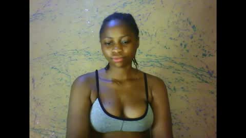 Snapshot of prettyxxpac chatting on 02-24-26, 10:30 prettyxxpac online show from 02-24-26, 10:30