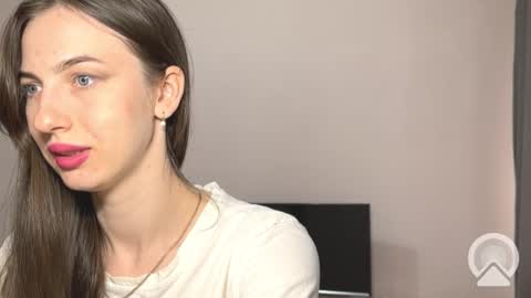 prettyyy_angel online show from 09-18-25, 08:05