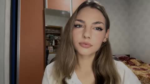 Amelia online show from 11-30-25, 05:17