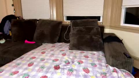 Princess Arii online show from 12-22-25, 04:20