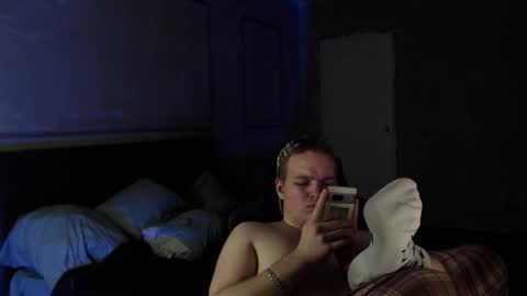 Snapshot of princ4real chatting on 03-06-25, 11:31 prince online show from 03-06-25, 11:31