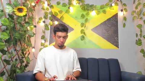 prince_arthur77 online show from 11-06-25, 02:51