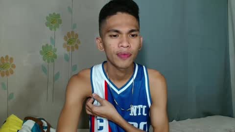 Mel online show from 02-16-25, 04:42