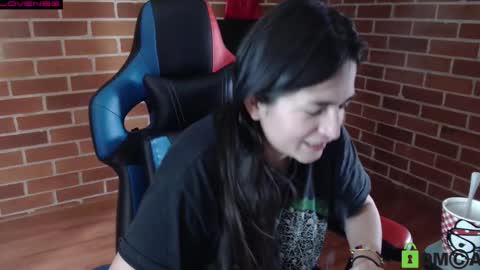 Leia online show from 11-02-25, 01:46