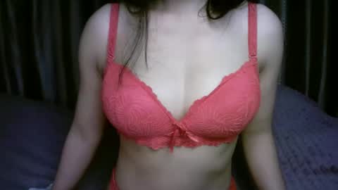 Snapshot of princess916446 chatting on 02-12-26, 02:56 princess online show from 02-12-26, 02:56