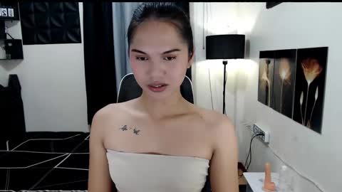 Snapshot of princess_018 chatting on 11-29-25, 07:00 Shane online show from 11-29-25, 07:00