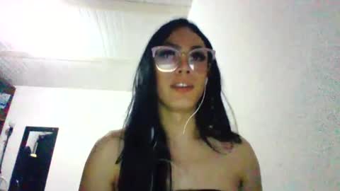 princess_0302 online show from 02-09-25, 03:22