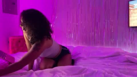 Snapshot of princess_cece chatting on 09-22-25, 10:17 Cece NEXT LIVESTREAM -- DEC. 4th 7 PM CST online show from 09-22-25, 10:17