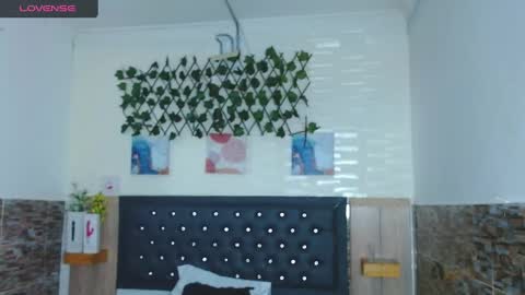 Princess Martinez online show from 02-11-25, 03:51