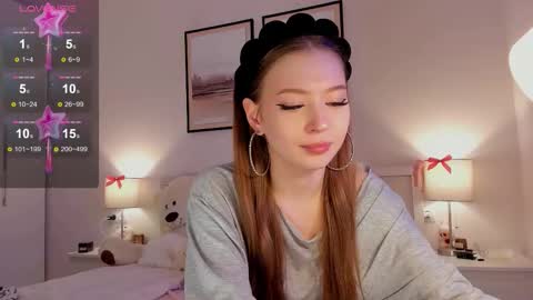 Princess Diana online show from 03-25-26, 08:15