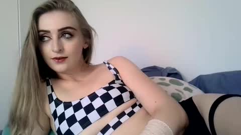 Tiffany online show from 01-14-25, 10:44