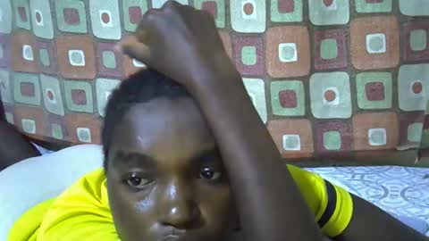 princess_scovia online show from 11-19-25, 07:03