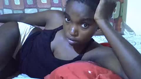 princess_scovia online show from 11-22-25, 08:02