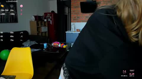 princessaalicc online show from 02-07-25, 09:26