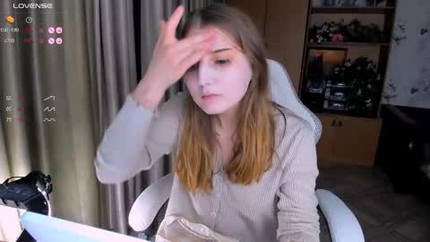 princessaalicc online show from 09-29-25, 03:17