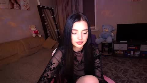 princessamira1 online show from 09-17-25, 02:41
