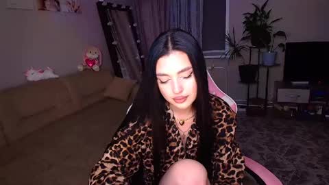 princessamira1 online show from 10-23-25, 03:11