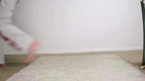 KCGREY online show from 01-11-26, 09:31