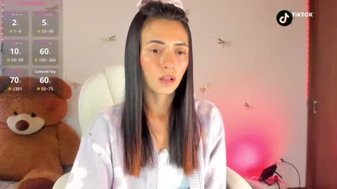 princessluna_14 online show from 10-19-25, 09:15
