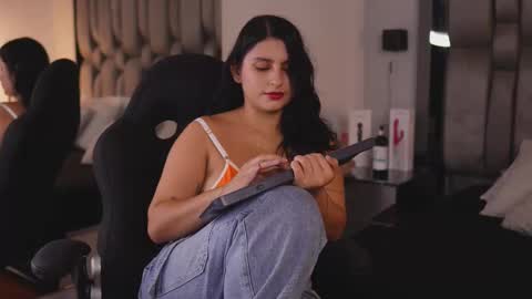 Lu online show from 02-12-26, 08:26