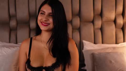 Lu online show from 02-15-26, 07:43