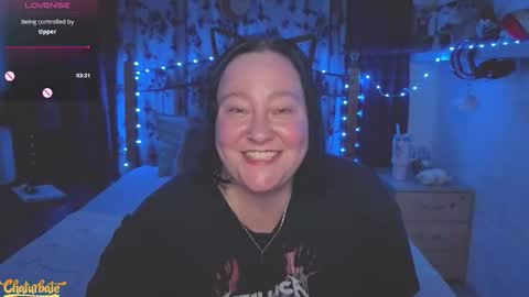 Lux Alot Luxi online show from 02-23-26, 08:06