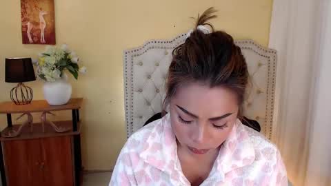 Snapshot of princessyanzy chatting on 02-25-25, 11:55 princessyanzy1 online show from 02-25-25, 11:55
