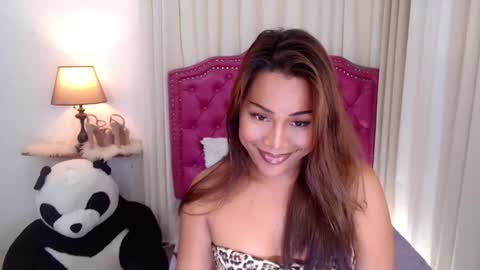 Snapshot of princessyanzy chatting on 10-22-25, 11:59 princessyanzy1 online show from 10-22-25, 11:59