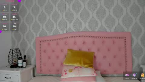 Snapshot of princsgirl_ chatting on 04-21-26, 06:44 Marcela online show from 04-21-26, 06:44