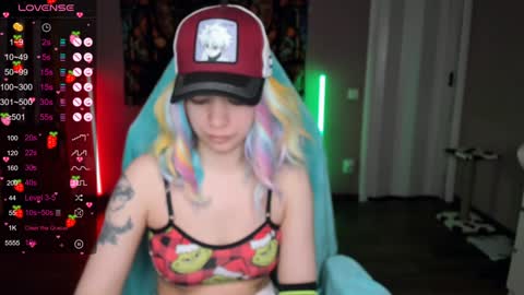 Snapshot of project_hisoka44 chatting on 12-30-24, 01:37 Di online show from 12-30-24, 01:37