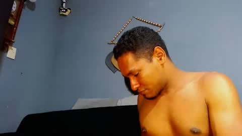 Grande y Gruesa online show from 02-08-25, 09:35