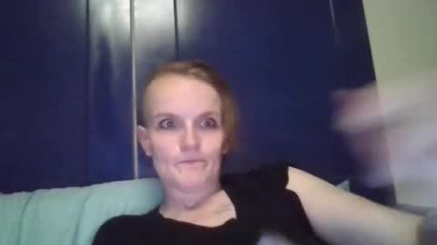 Snapshot of properfuct chatting on 01-13-25, 01:06 Properfuct online show from 01-13-25, 01:06