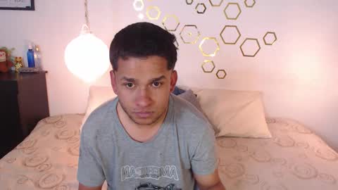 Adris  Juan online show from 09-29-25, 02:06