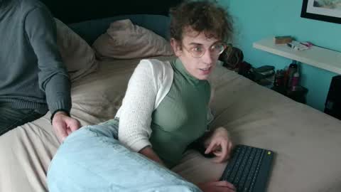 prxscillia_tx online show from 11-11-25, 01:55