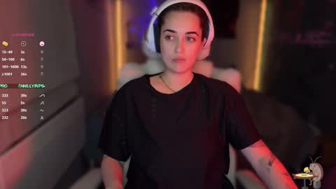 Queen of Pain online show from 11-06-25, 06:14