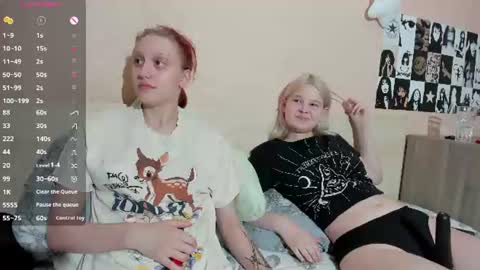 Snapshot of pssska chatting on 06-18-26, 06:01 pssska online show from 06-18-26, 06:01