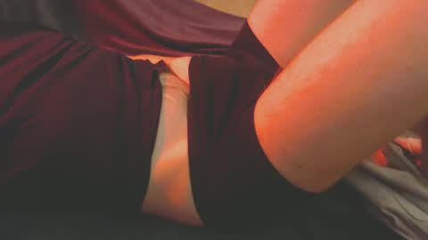 Snapshot of public_train chatting on 03-11-25, 09:24 public_train online show from 03-11-25, 09:24