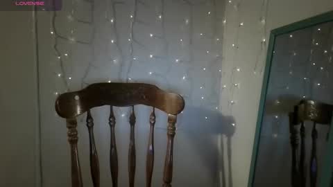 Snapshot of puddlessjersey chatting on 02-06-26, 04:17 Drowning Puddles online show from 02-06-26, 04:17