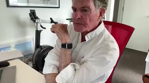 Snapshot of puffiest chatting on 01-23-25, 11:05 puffiest online show from 01-23-25, 11:05