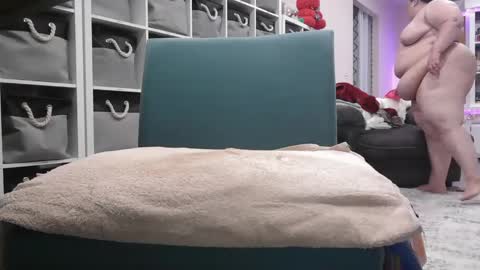 Puggie -  online show from 02-15-25, 11:58