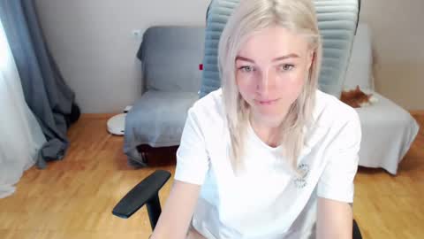 Polly online show from 04-20-26, 06:38