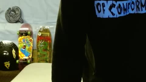 Jojo online show from 10-29-25, 03:53