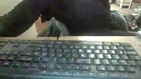 pup_y online show from 12-15-25, 07:45