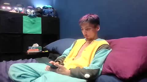 Snapshot of pupsparky1 chatting on 12-05-25, 07:28 Alpha Pup Sparky online show from 12-05-25, 07:28