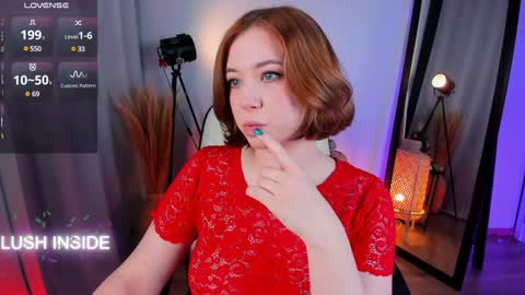 Snapshot of pure_flower_alison chatting on 12-31-24, 06:48 Alison online show from 12-31-24, 06:48