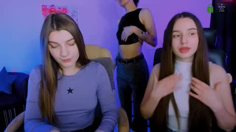 Ask me3 online show from 11-13-25, 09:41