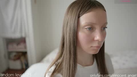 i dont do shows for free. watching here silently and waiting for me to start showing you something for free is useless online show from 11-02-25, 11:34